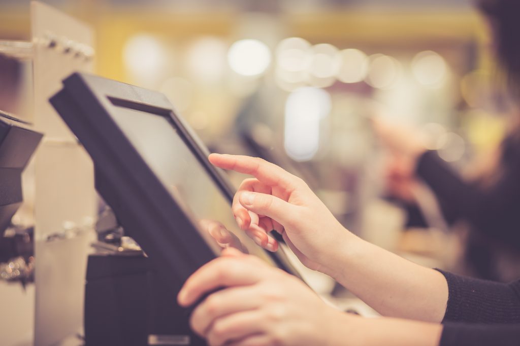 restaurant reward app using micros